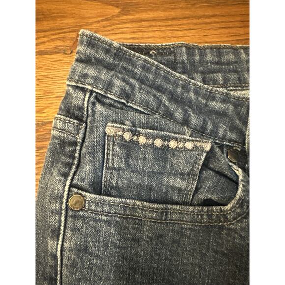Levi’s Jeans Women Blue 30x32 Mid Rise Skinny Designs On Back Pockets - Picture 5 of 15